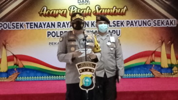 Kapolresta Pimpin Sertijab Kapolsek Tenayan Raya dan Kapolsek Payung Sekaki.
