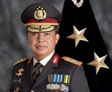 Kapolda Riau Irjen. Pol. Agung Setya Imam Effendi masuk Bursa Calon Kuat Kepala BNN RI.