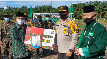 Kapolda Riau Letakkan Batu Pertama Pembangunan Ponpes Hamalatul Qur'an di Desa Bukit Payung Bangkinang