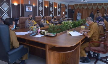 Kapolresta Pekanbaru Terima Hibah lahan dan Bangunan untuk 4 Mapolsek dari Pemerintah Kota Pekanbaru.