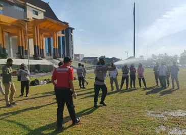 Polda Riau Gandeng PT RAPP Latih Personil Atasi Karhutla