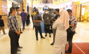 Kejar Penunggak Pajak, SDT BAPENDA Kota Pekanbaru Sasar Pusat Perbelanjaan