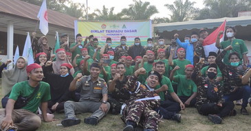 Purwaji tutup DTD Banser II Rohil di Bagansinembah Raya.