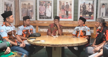 OT dan Rombongan Silaturahmi kepada Ketua PW Nahdlatul Ulama Riau