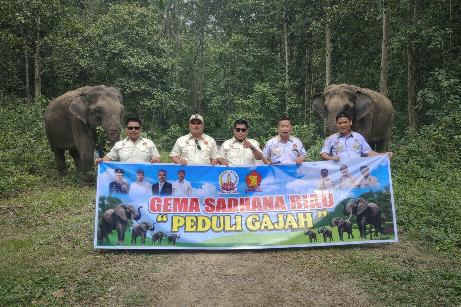 Wujudkan Kepedulian Sesama Makhluk Hidup, GEMA Sadhana Riau Sambangi Pusat Konservasi Gajah Minas